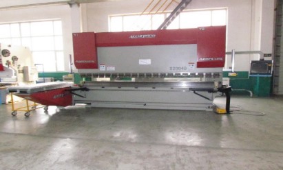 Japan Yamazaki Mazak CNC Drehmaschine (1 Satz)